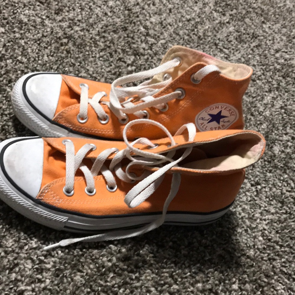 Orange converse